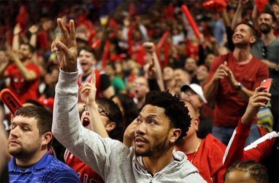 包含芝加哥公牛训练开放日，今夜止住颓势引欢呼，NBA季后赛在即，赛程密集仍需轮换的词条-九游娱乐APP